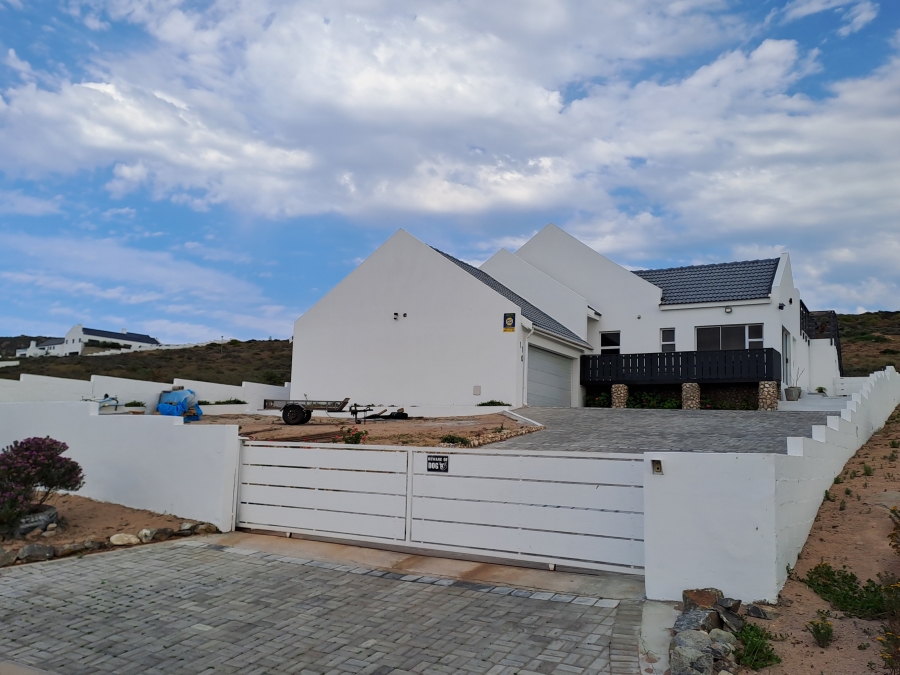 4 Bedroom Property for Sale in Britannica Heights Western Cape